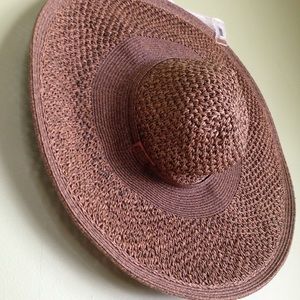 Nine West Kentucky derby oversized floppy hat